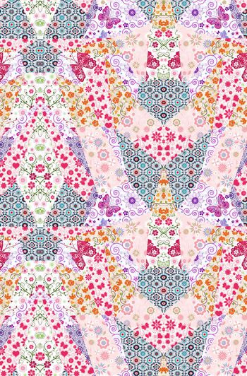 502058-传统纹理 花卉拼块组合 女装