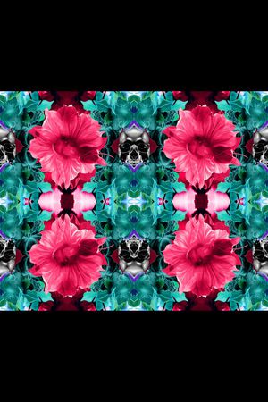 时尚大牌印花华亿平台图片