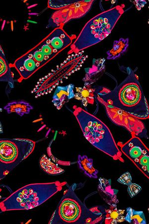 刺绣印花华亿平台图片