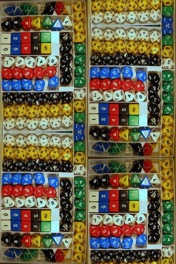 516657-趣味休闲异形色子组合