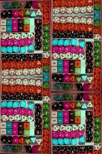 516658-趣味休闲异形色子组合