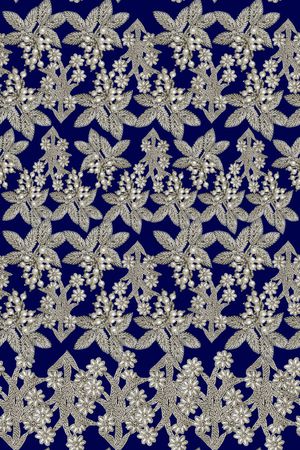 时尚 大牌印花华亿平台图片