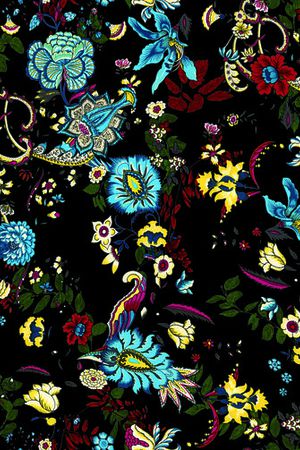 黑底印花华亿平台图片