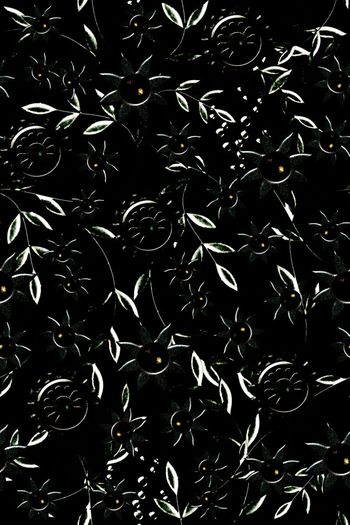 528730-欧美大牌时尚金属质感花卉男女装华亿平台