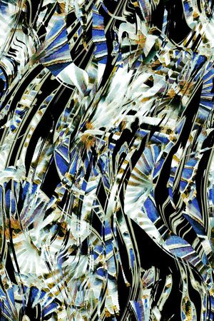 时尚女装印花华亿平台图片