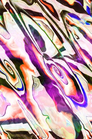 534406-数码原创漩涡中的彩云气体组合印花女