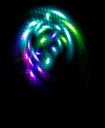 543228-时尚潮牌光晕运动华亿平台