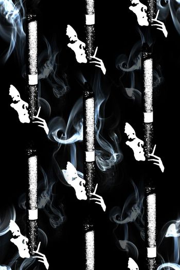 550256-抽烟的女人不好人物像烟雾男装羽绒服