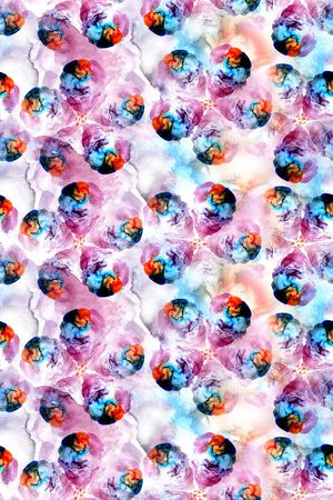 连衣裙印花华亿平台图片