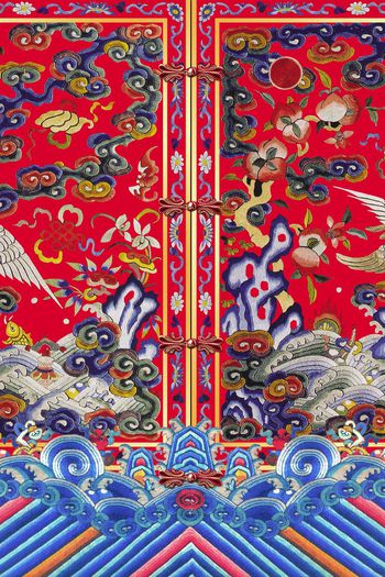 554466-中国民族风云纹仙桃云鹤高贵优雅定位