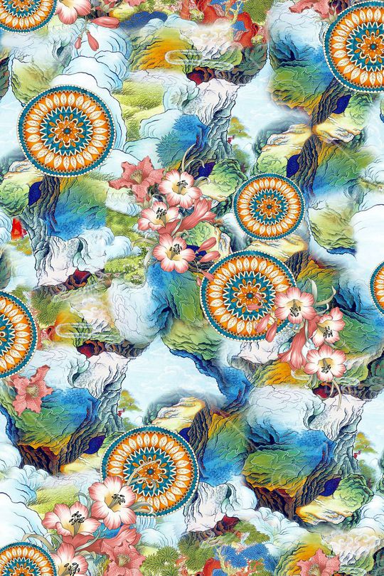 女装印花华亿平台图片