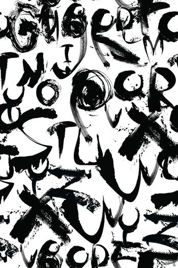 561559-英文字母毛笔书法水墨