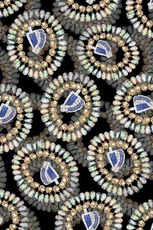 潮流时尚大牌印花华亿平台图片