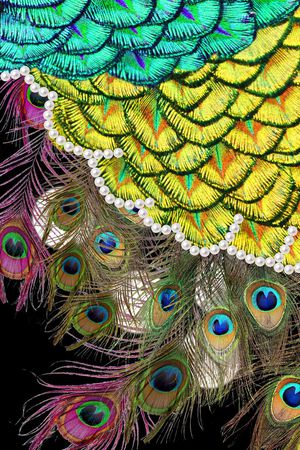 服装布艺印花华亿平台图片