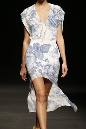 休闲时尚印花华亿平台图片