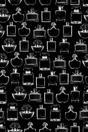 578466-玻璃香水瓶透明黑白