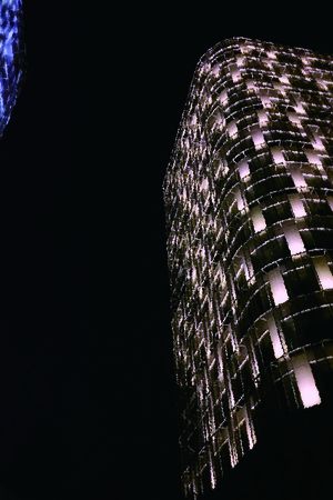 具象印花华亿平台图片