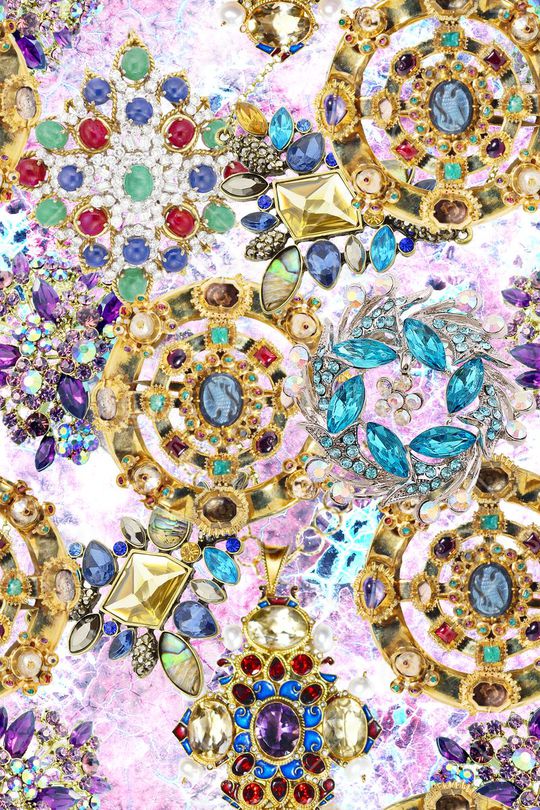 中东印花华亿平台图片