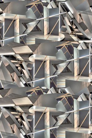 三角形印花华亿平台图片