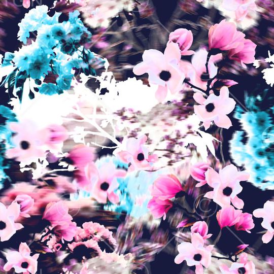 女装印花华亿平台图片