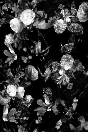 暗黑花卉印花华亿平台图片