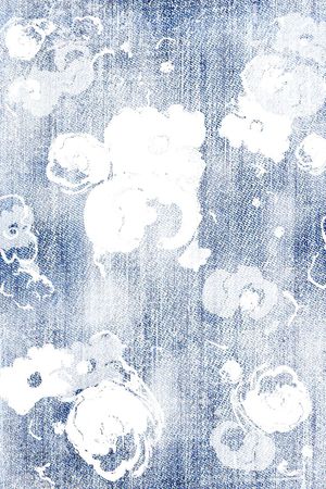 男装休闲短裤印花华亿平台图片