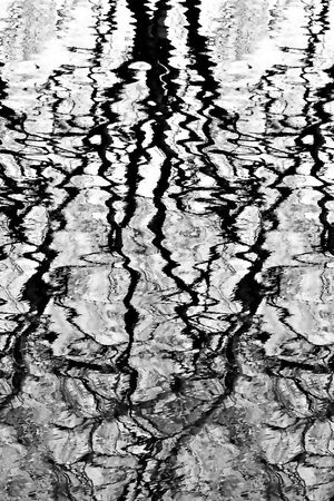 抽象男装印花华亿平台图片