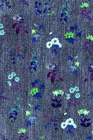 牛仔印花华亿平台图片