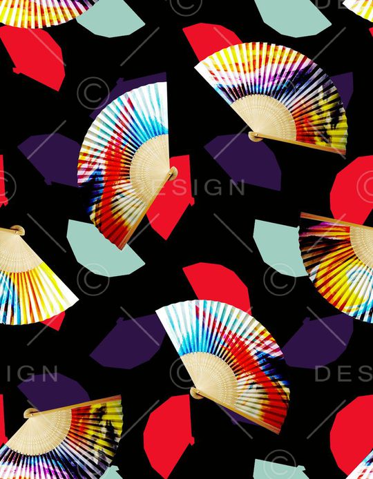 女装印花华亿平台图片