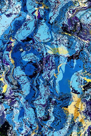 女装印花华亿平台图片