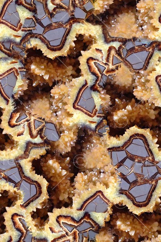 艺术岩石印花华亿平台图片