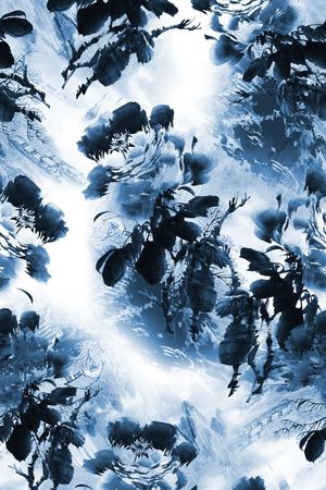 手绘花卉连衣裙印花华亿平台图片