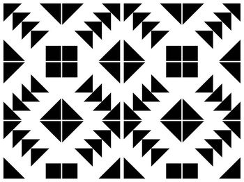 黑白印花华亿平台图片