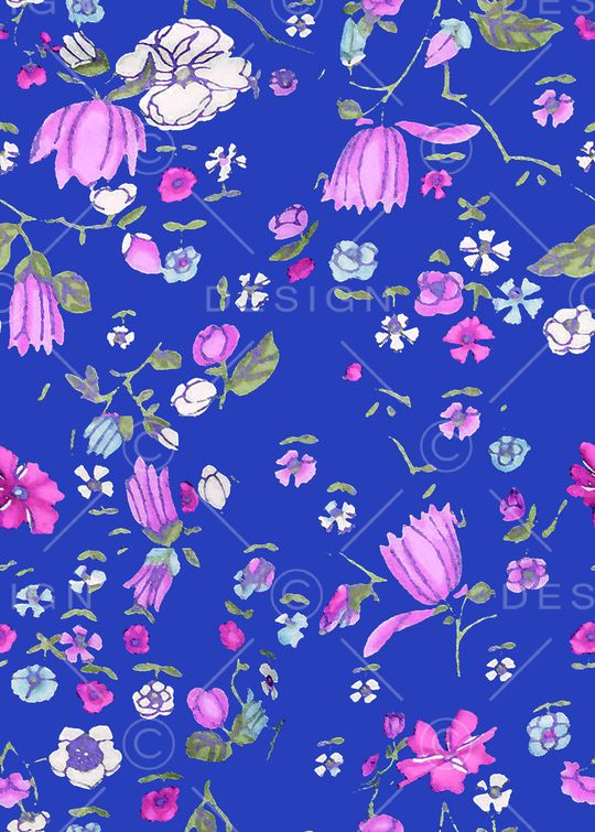 女装印花华亿平台图片