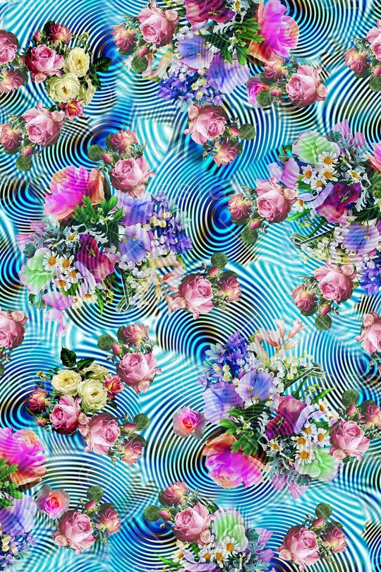 时尚数码大牌花卉印花华亿平台图片