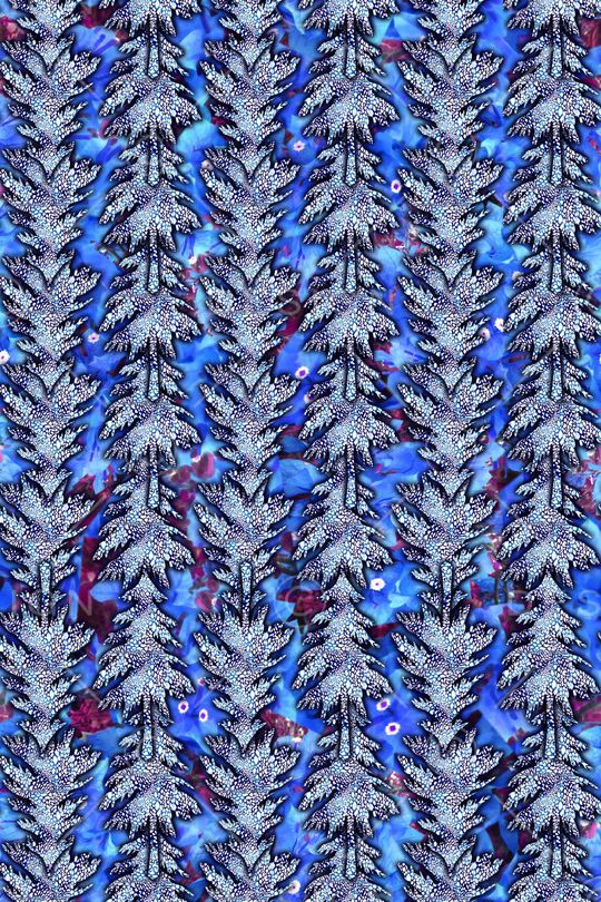 时尚男女装印花华亿平台图片