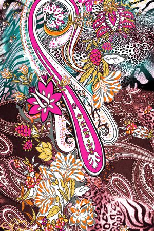 豹纹印花华亿平台图片