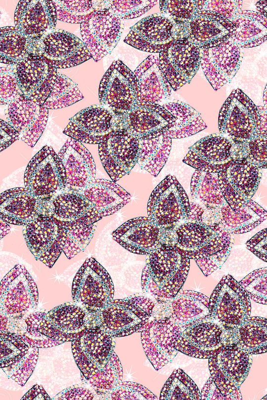 女装印花华亿平台图片