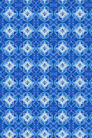 民族风格印花华亿平台图片