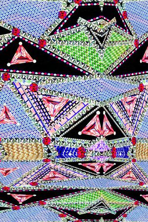 不规则几何印花华亿平台图片