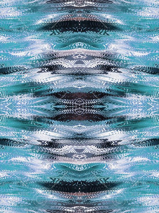 色块印花华亿平台图片