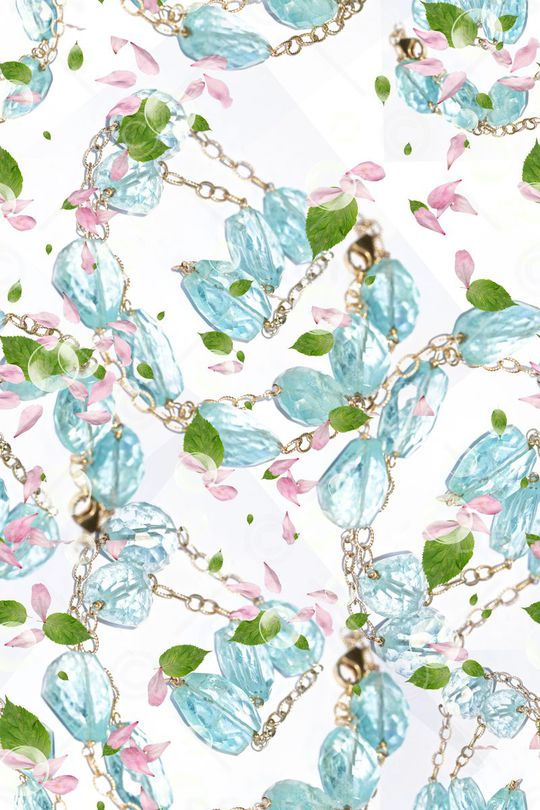 女装印花华亿平台图片