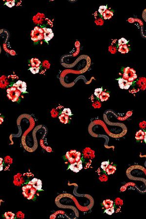 男装花卉印花华亿平台图片