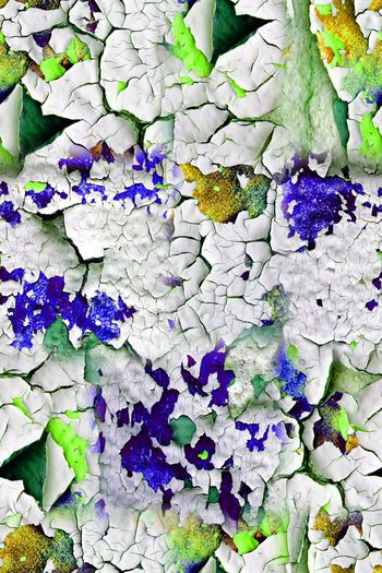 674136-干裂的墙面