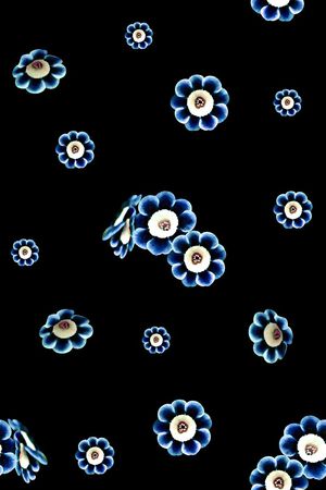 抽象手绘满版花卉印花华亿平台图片