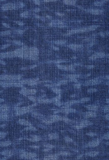 扎染效果印花华亿平台图片