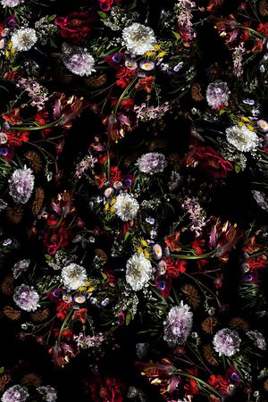 女装印花华亿平台图片