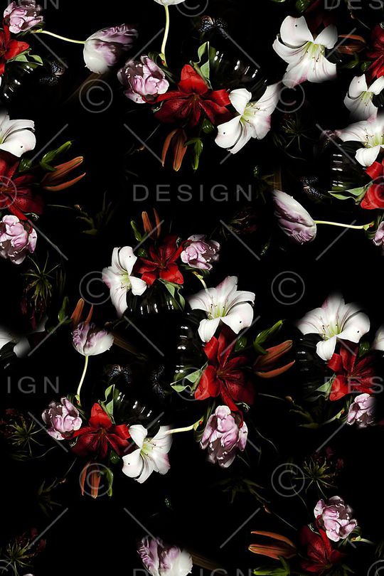 女装印花华亿平台图片