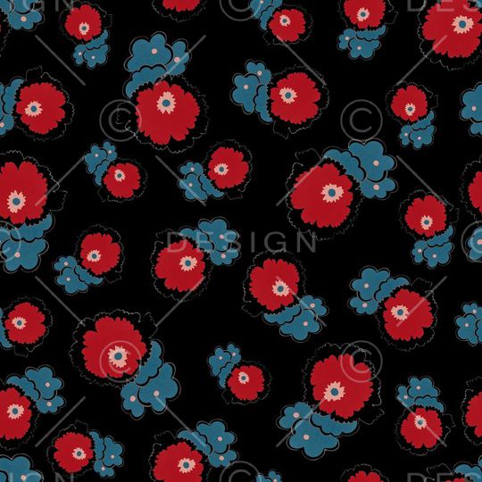 时尚女装可爱卡通花朵印花华亿平台图片