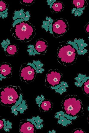 时尚女装可爱卡通花朵印花华亿平台图片